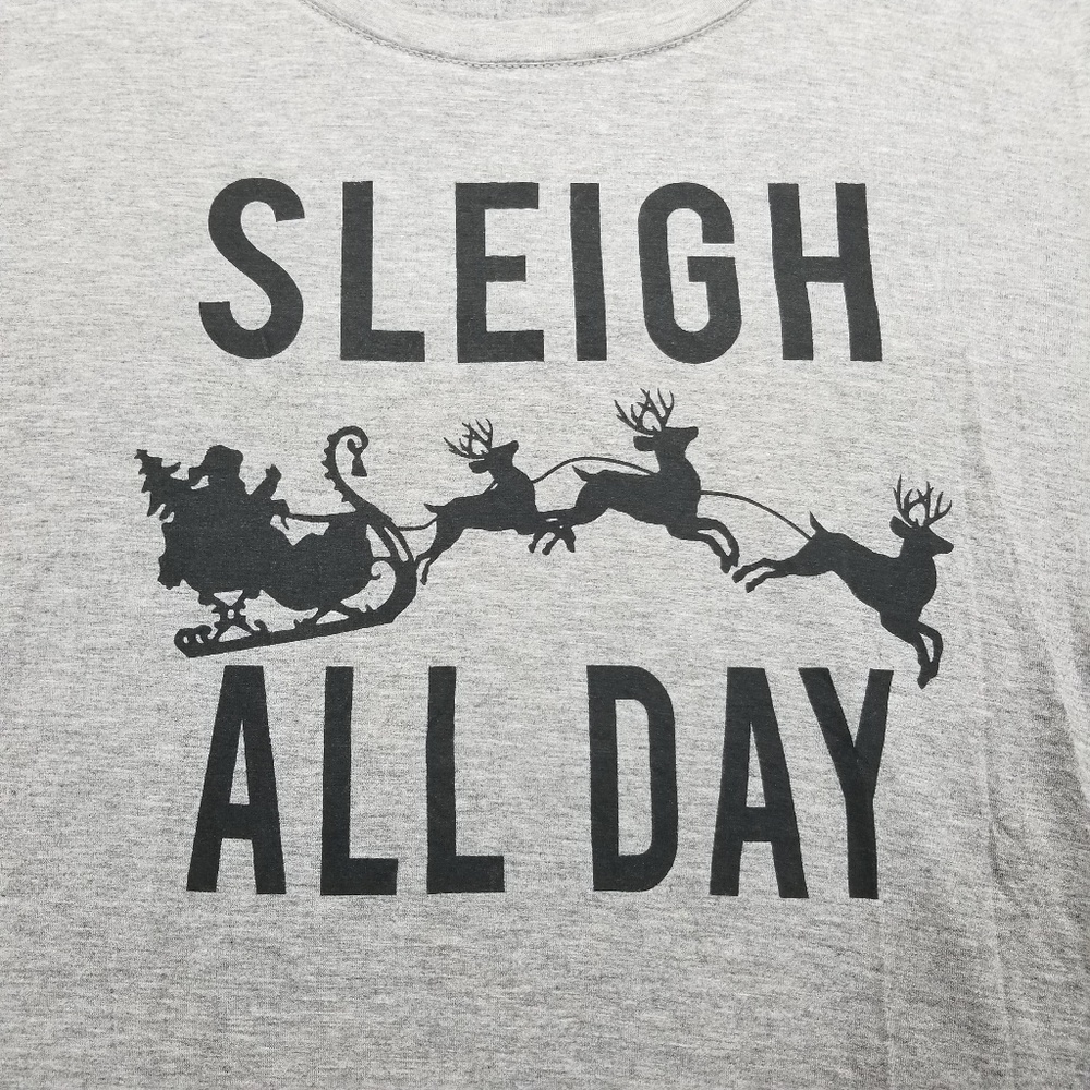 FifthSun Gray Sleigh All Day Christmas Graphic Tee
